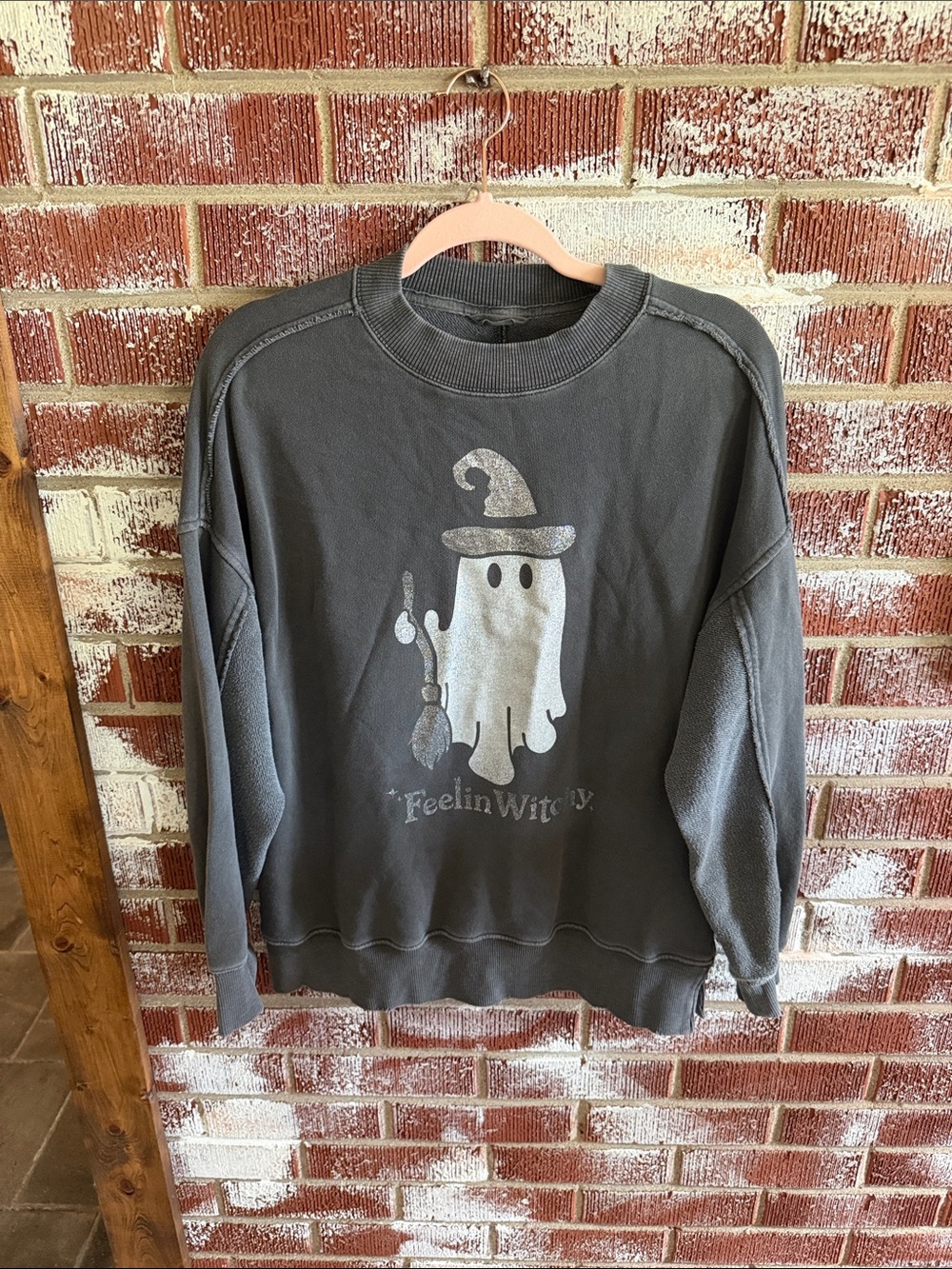 Aerie Feelin’ Witchy Ghost Halloween Sweatshirt Charcoal XXS - Picture 2 of 6